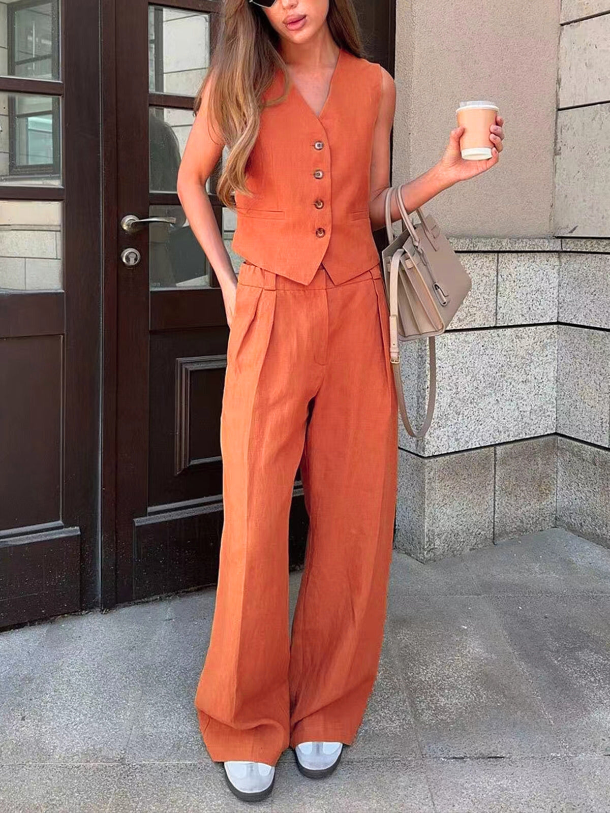 Annika's Elegant Trouser Set with Regular Fit