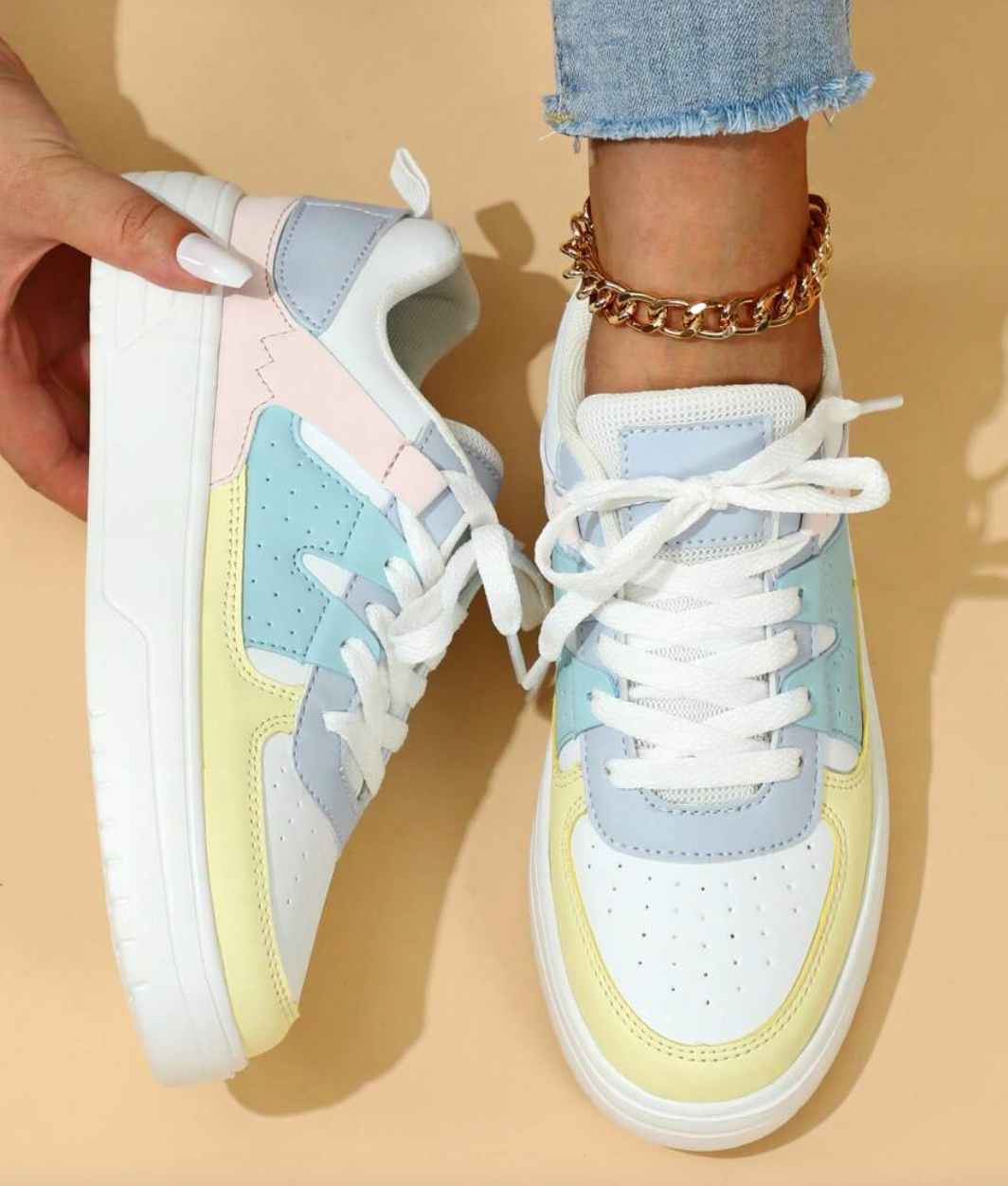 Alexandra | Women's Walking Sneakers