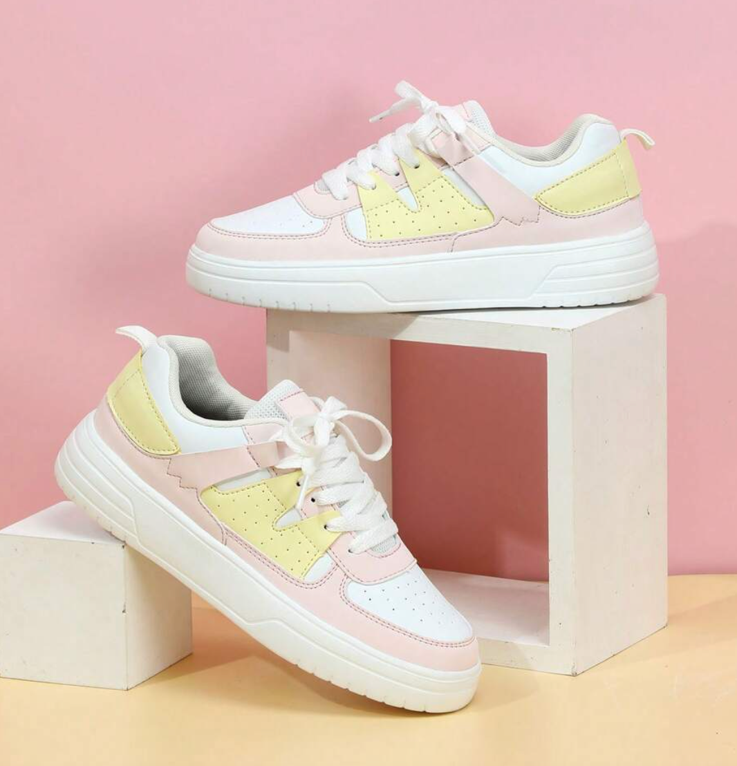 Alexandra | Women's Walking Sneakers