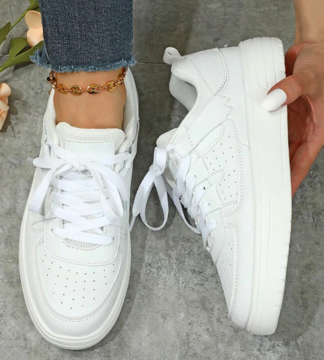 Alexandra | Women's Walking Sneakers