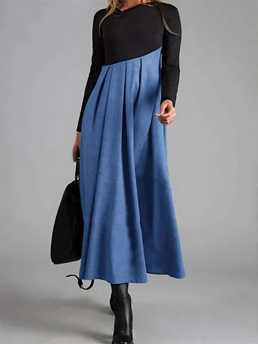 Aurora's Maxi Dress with Flattering Fit and Sleeves