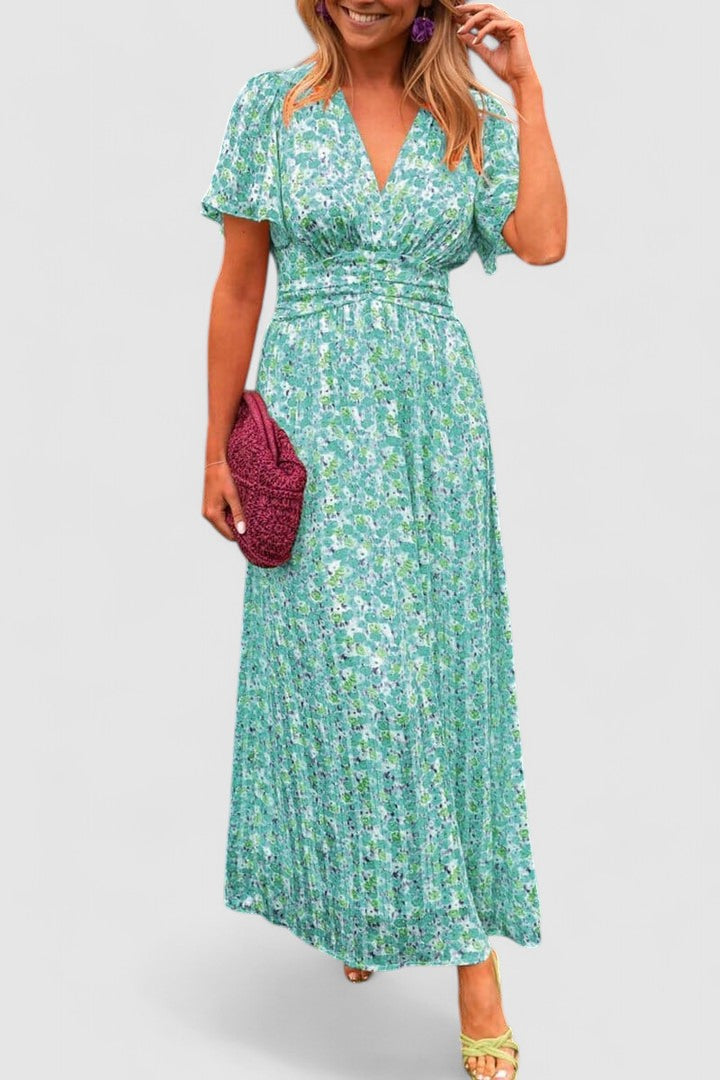 Isolde's V-Neck Maxi Dress with Elegant Lines and Day-to-Night Comfort