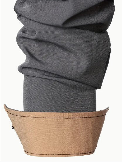 Simmone's Casual Button-Down Shirt with Contrast Collar Trim