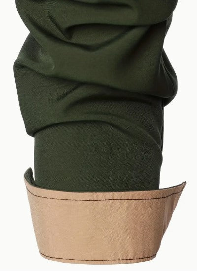 Simmone's Casual Button-Down Shirt with Contrast Collar Trim