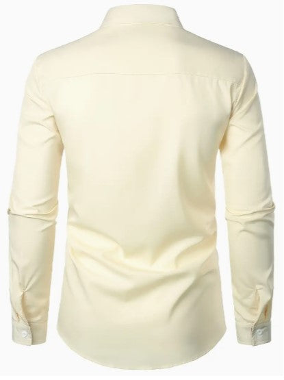 Simmone's Casual Button-Down Shirt with Contrast Collar Trim