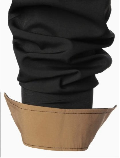 Simmone's Casual Button-Down Shirt with Contrast Collar Trim