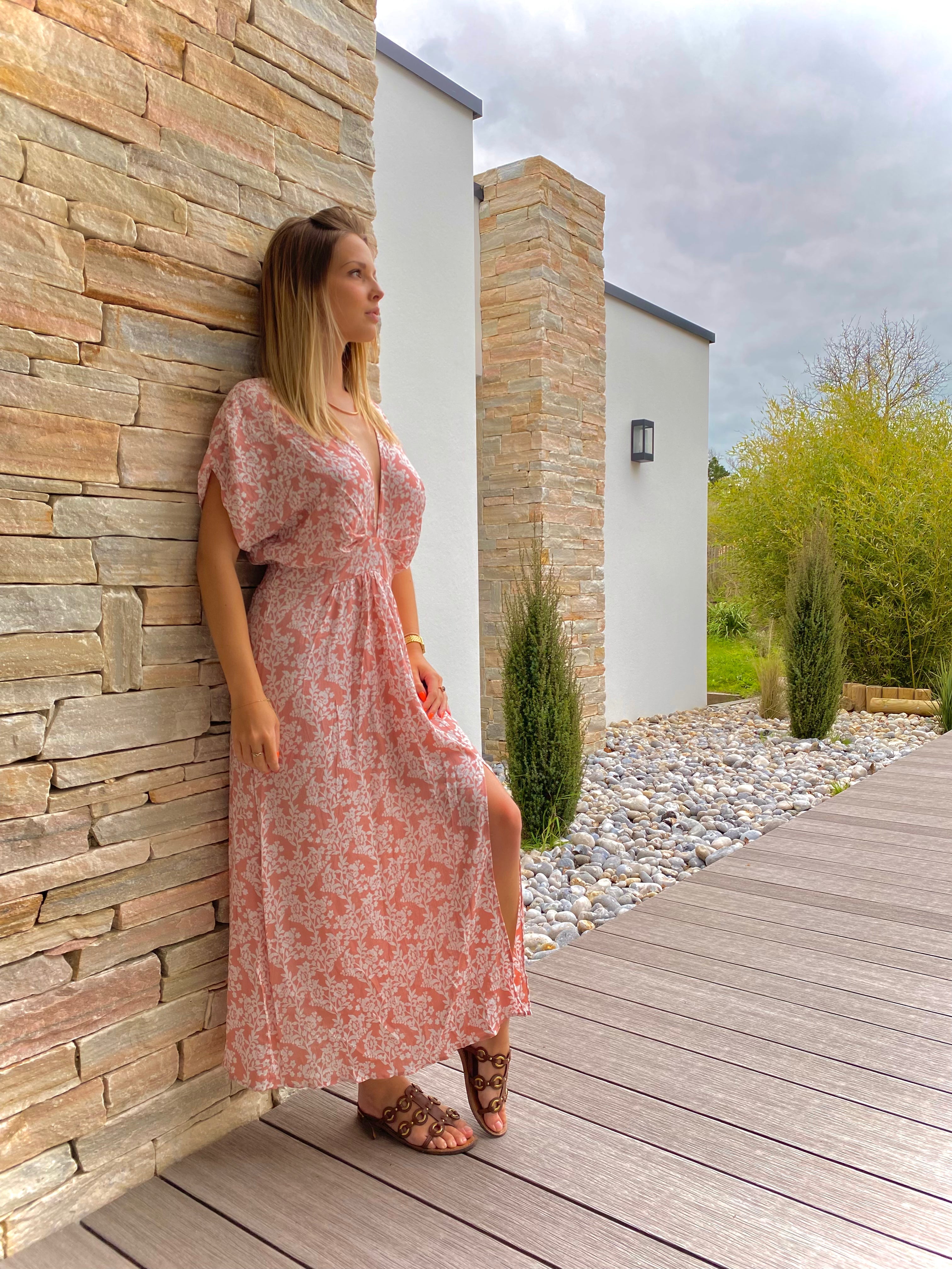 Yana's Bohemian Pink Maxi Dress with V-Neck and Side Slit