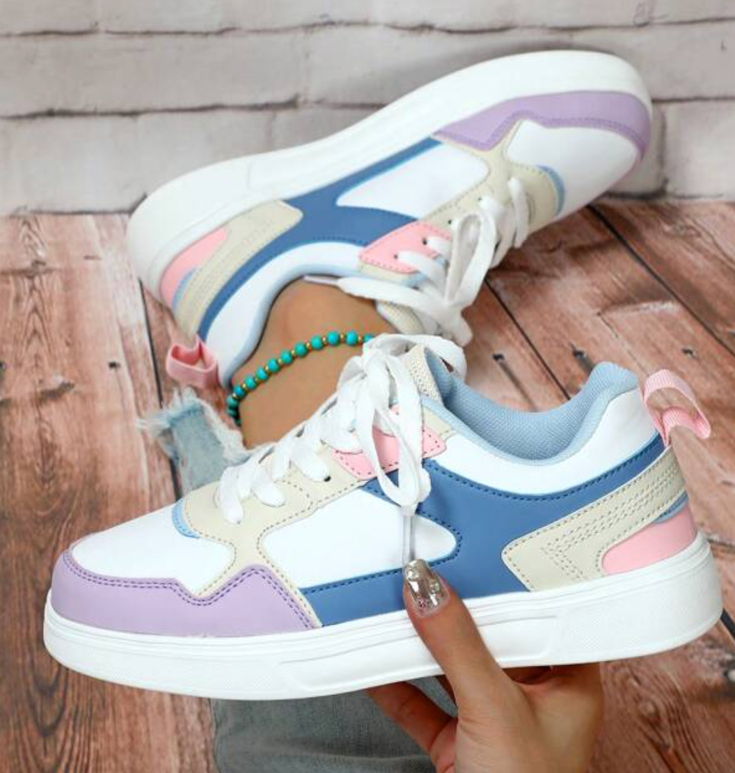 Alexandra | Women's Walking Sneakers