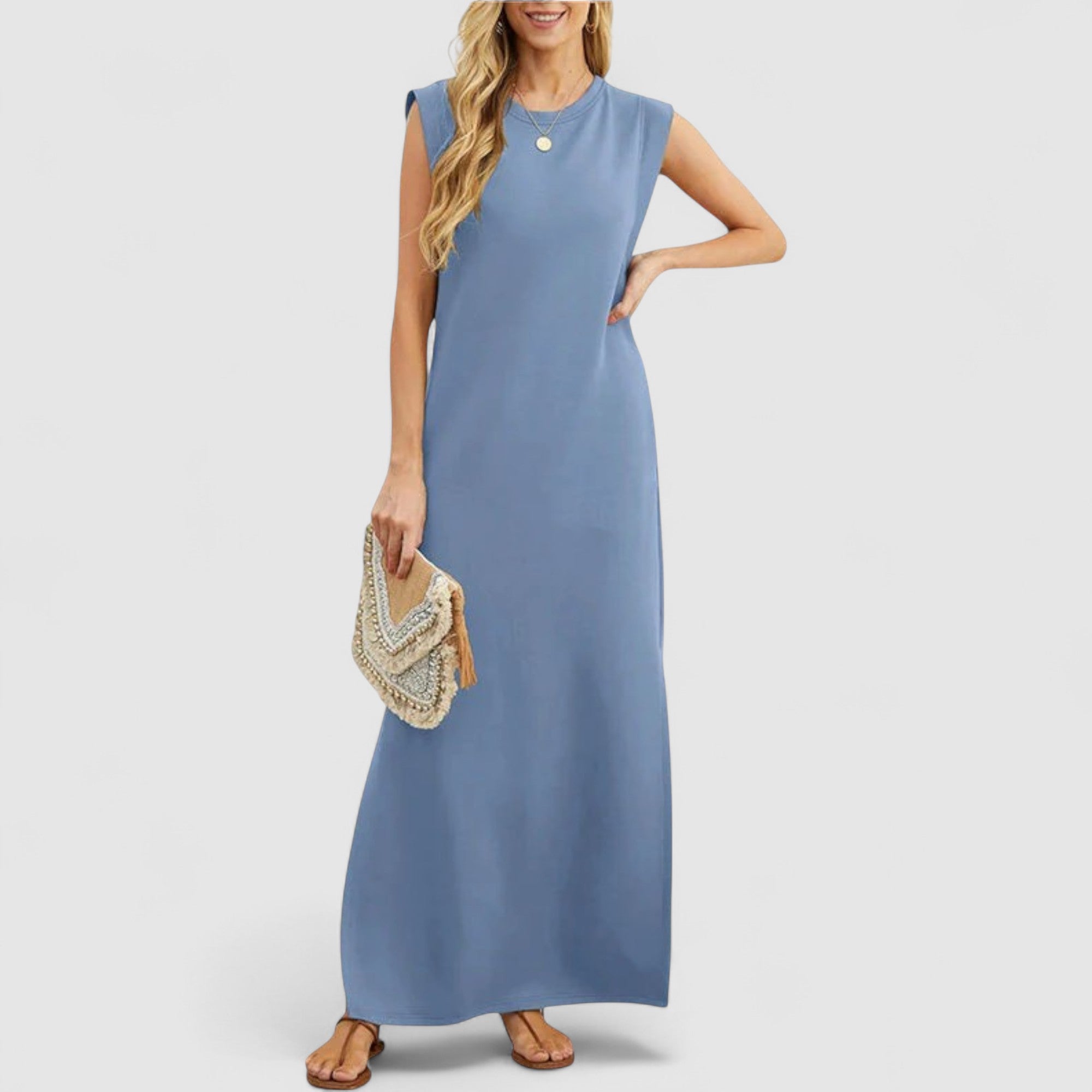 Emma's Casual Sleeveless Dress with Side Slit and Pockets