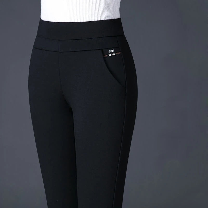Rhia's High-Waisted Leggings Stretch Fit Faux Pocket Detail