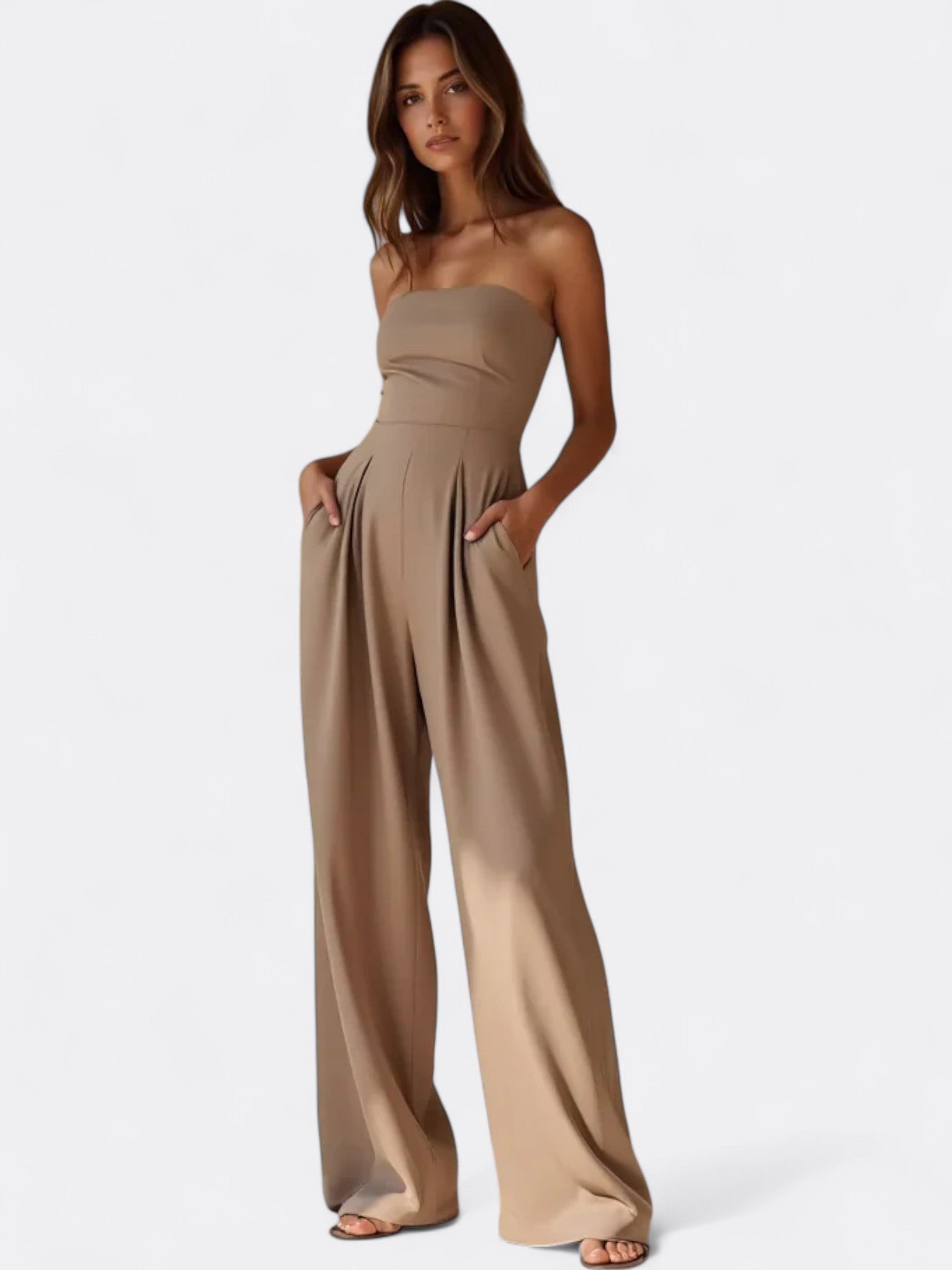 Shea's Strapless Jumpsuit with Sleek Silhouette and Versatile Style
