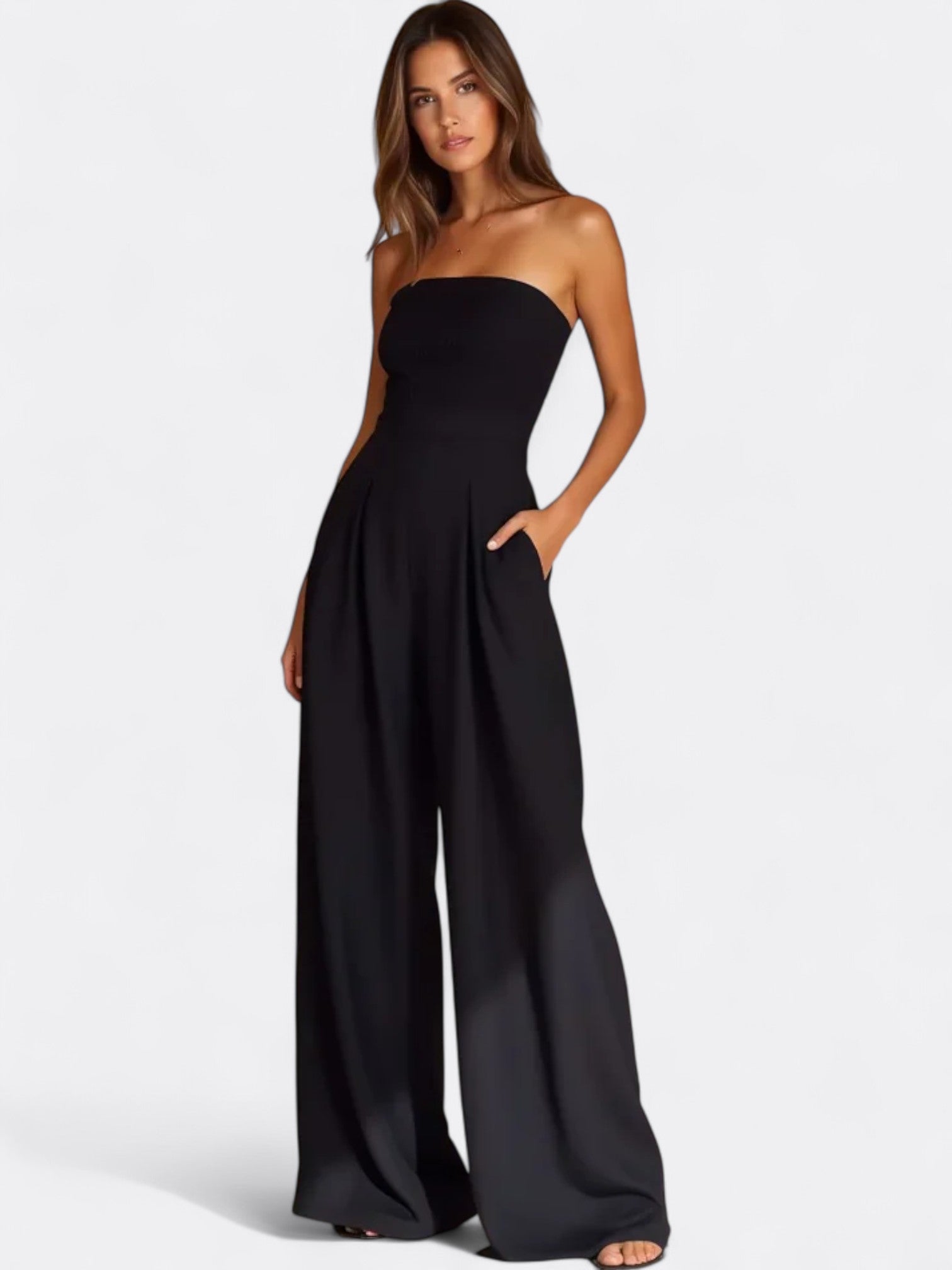 Shea's Strapless Jumpsuit with Sleek Silhouette and Versatile Style